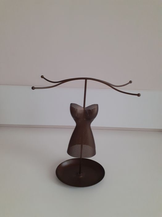 Колиета и висулки