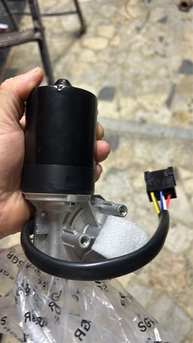 Всички Резервни Части За Боксова Круша от А до Я