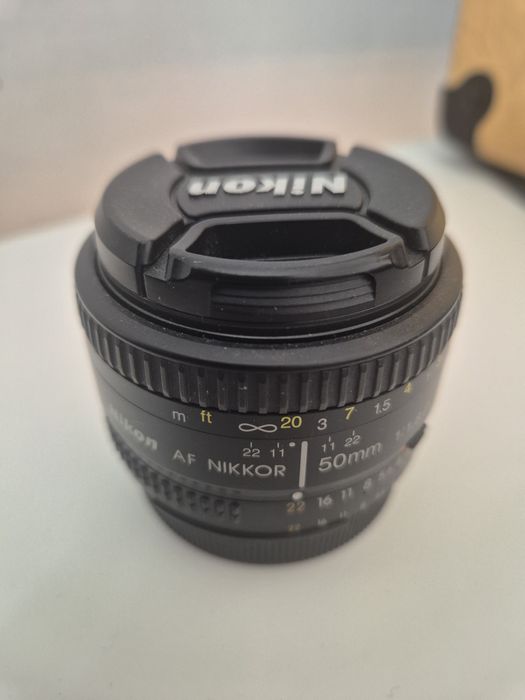 Объектив Nikon AF 50mm