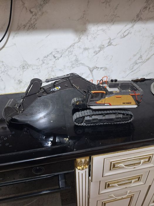 Игрушечные спец техника
