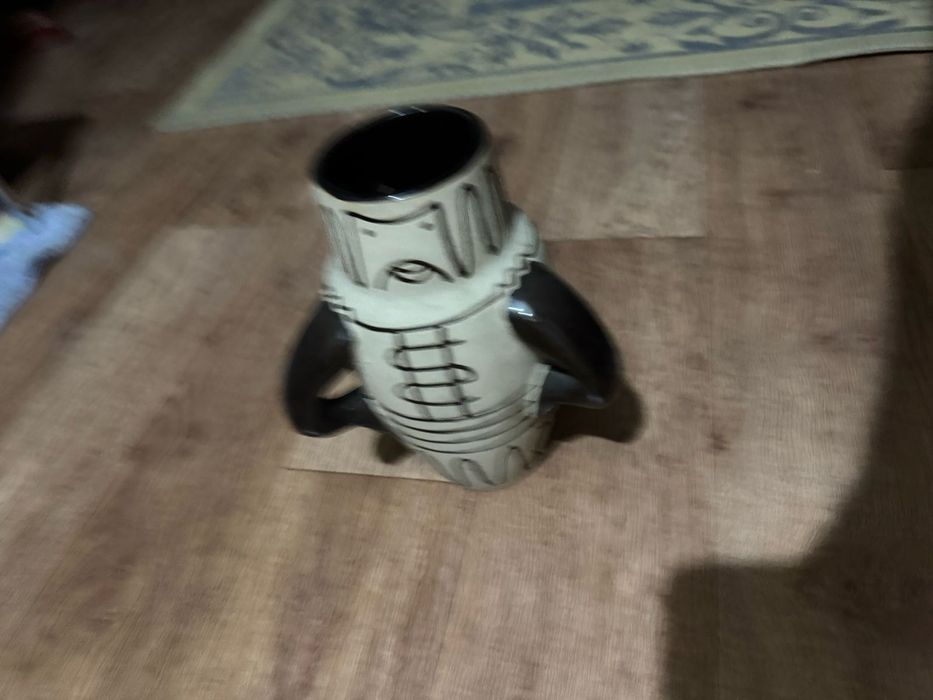 Продам вазы(разные)