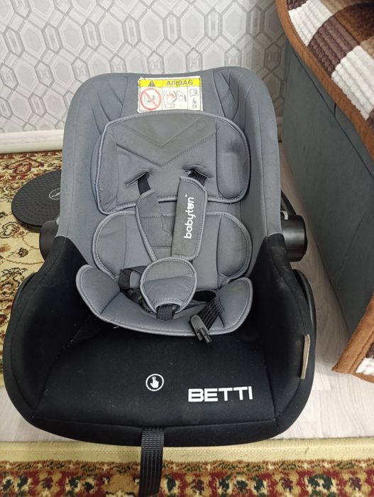 Продам детское автокресло