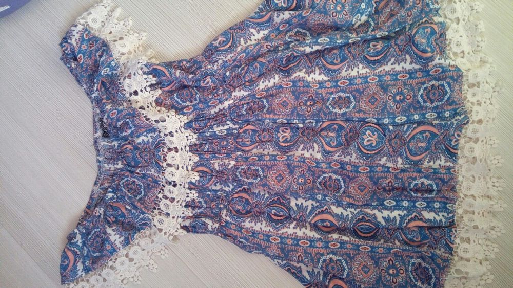 Детски рокли 9-10 год.,7-8г.