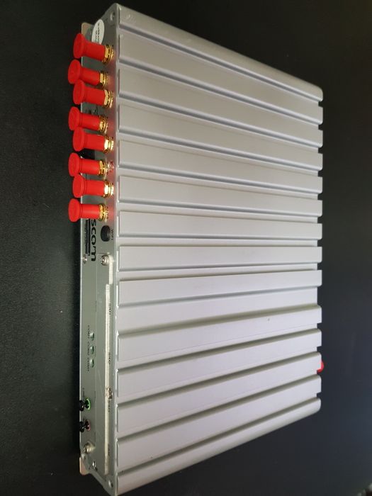 Amplificator  de semnal  profesional Ascom. 9 sim-uri gps-gprs