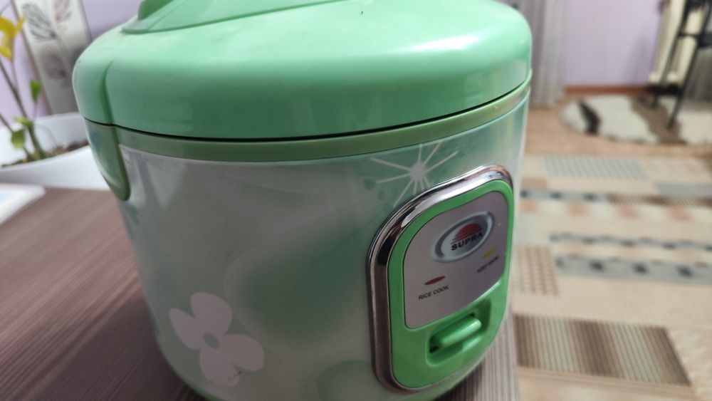 рисоварка электрическая