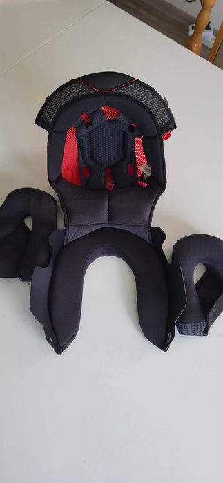 Модуларна каска за мотор MT helmet genesis размер М