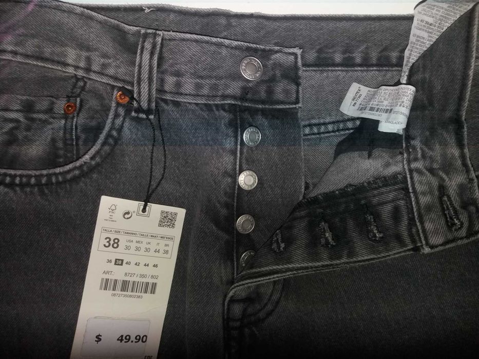 Продаю новые джинсы ZARA оригинал