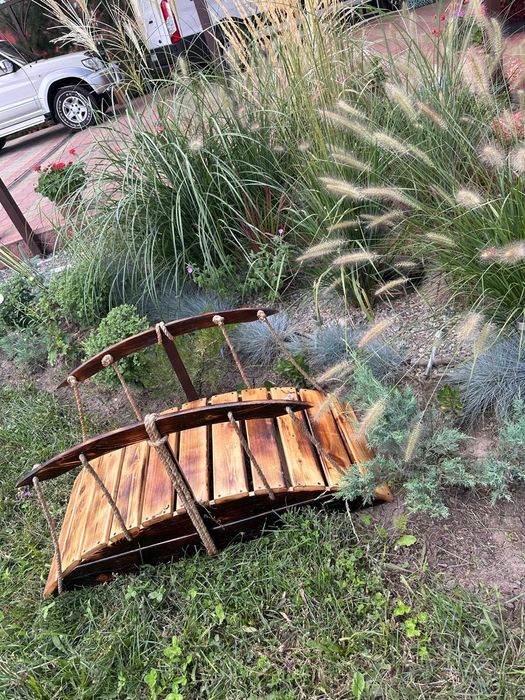 Мостик садовый декоративный