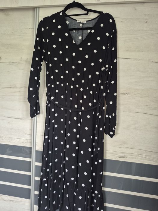 Rochie neagra cu buline