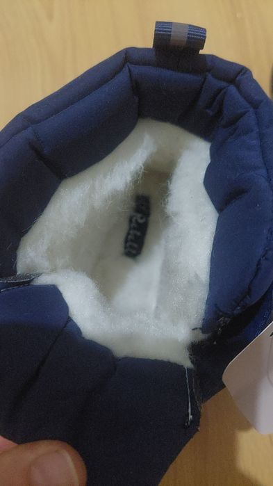 Детские ботинки новые