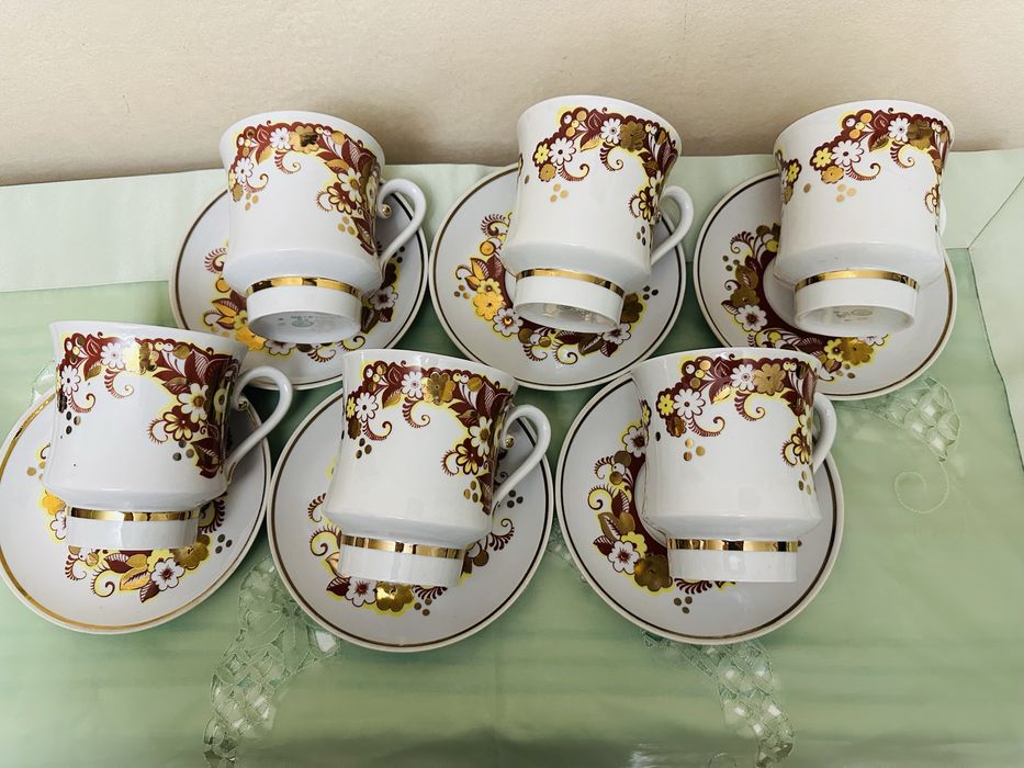 Бокалы с блюдцами ,фарфоровые.Гигант.Посуда СССР.