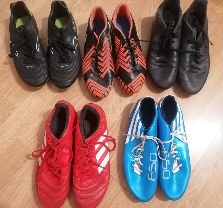 Lot pantofi sport și cu crampoane