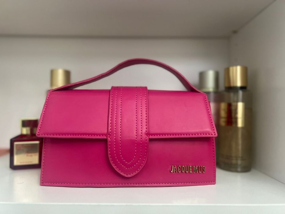Genți noi Jacquemus