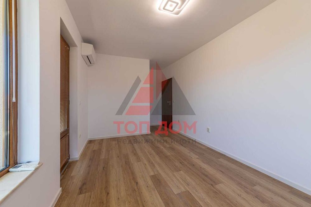Продава се Тристаен апартамент в Варна, м-т Траката - 100 кв.м за 2280 €/кв.м - Снимка #10