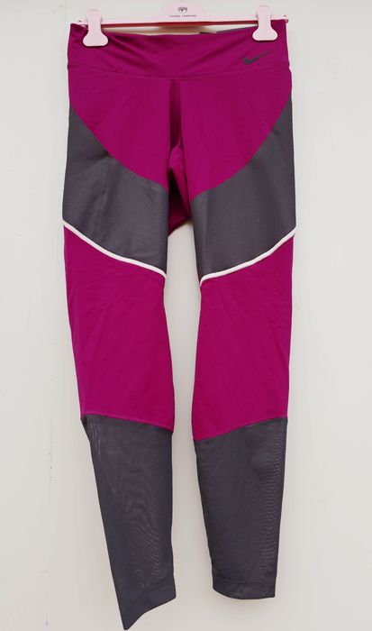 Nike оригинален дамски клин Л размер