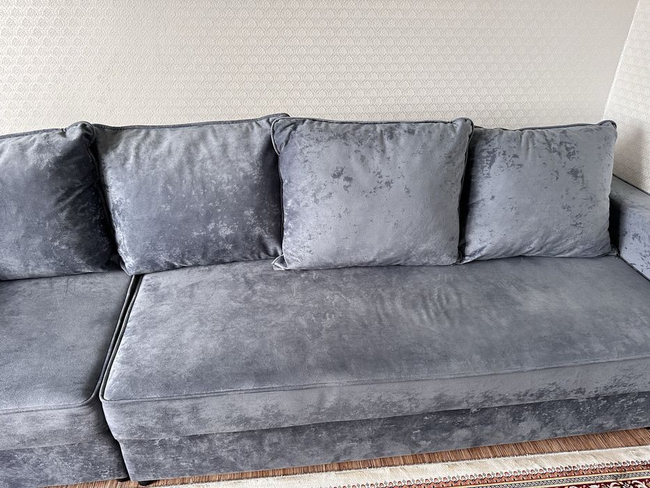 Продам диван 3 м цвет графит
