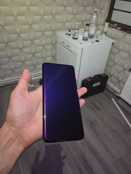 Honor 90 512gb .