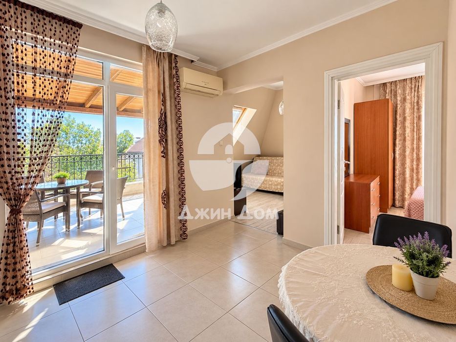 Продава се Тристаен апартамент в к.к. Слънчев бряг - 66 кв.м за 1288 €/кв.м - Снимка #2