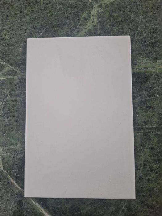 Кафель на пол. На стен