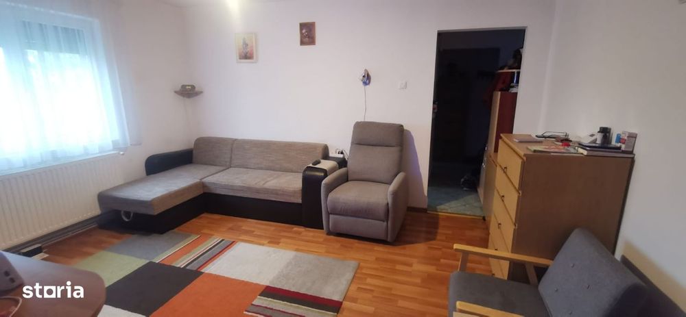 Apartament 3 camere, etaj 3, mobilat și utilat complet