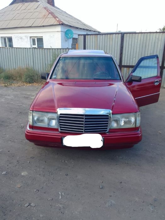 Мерседес саляр 124 2 об
