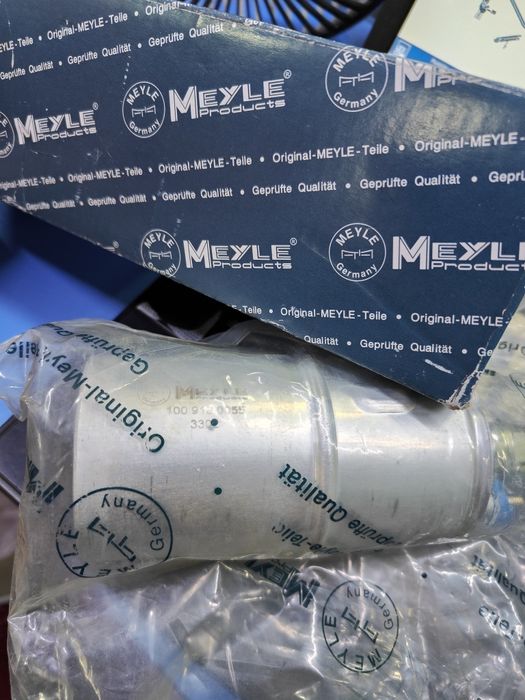 Бензонасос AUDI 100 C4 2.3 (AAR)