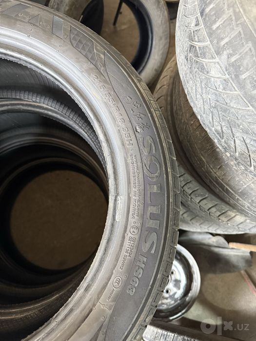 R18 Kumho solus 215/55/18