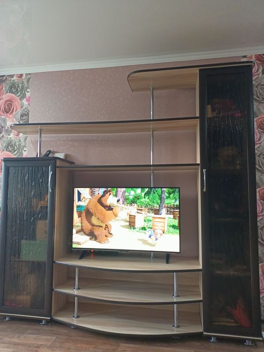 Продам стенку горка в хорошом сост