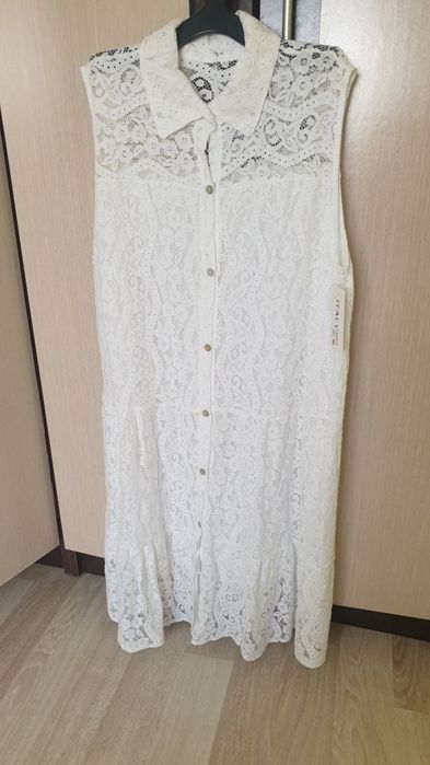 Rochiță plajă dantelă