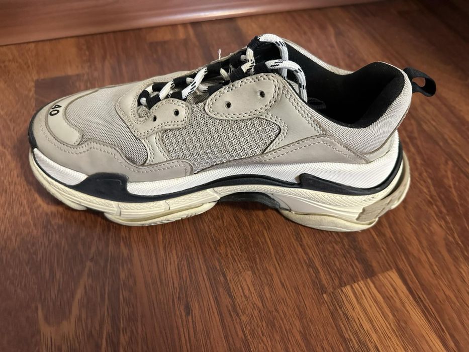 Маратонки BALENCIAGA орогинални