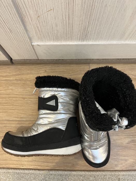 Сапоги-дутики на девочку