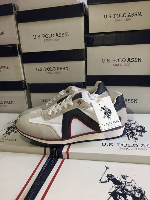Продается мужские оригинал Поло кроссовки