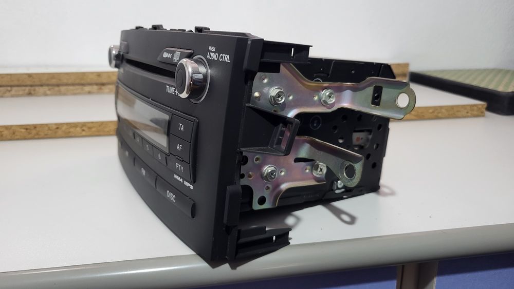 Radio CD original Toyota Auris / Corolla 2006-2012
