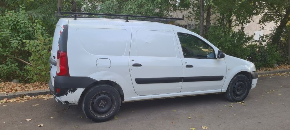 Vand logan  van 2008