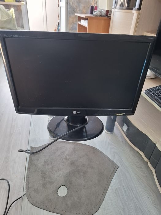 Монитор lg продаю