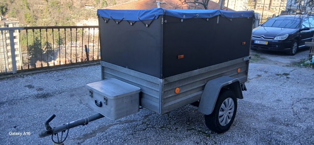 Ремарке за автомобил Немско