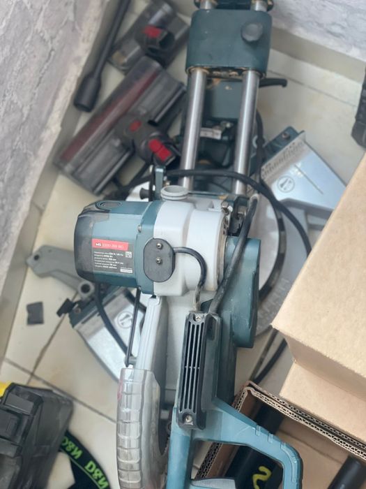 Инструменты для установки дверей