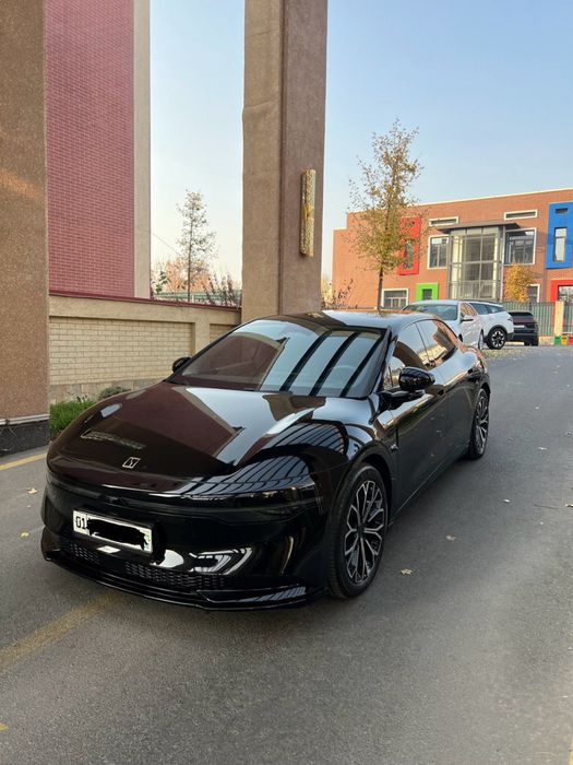 zeekr 007 zapas hod 660