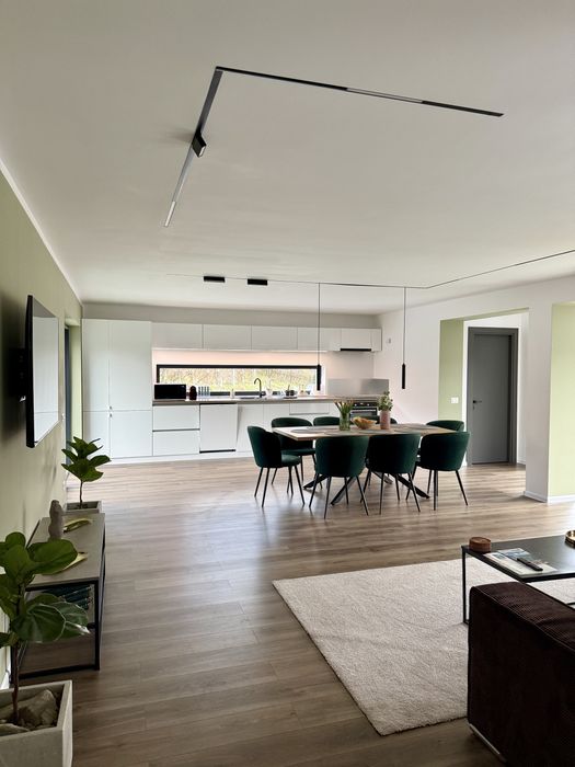 Casa de vanzare moderna constructie noua