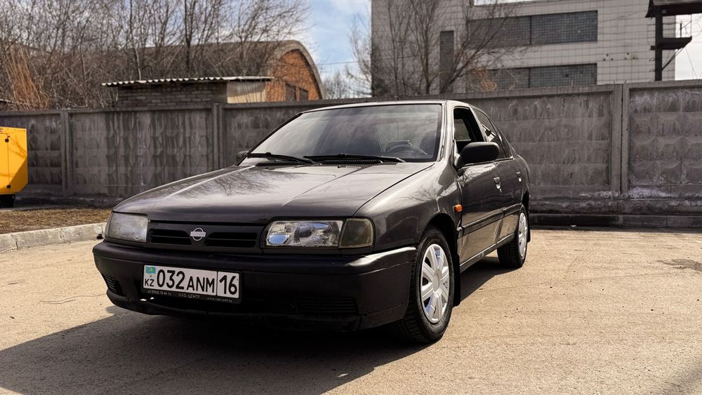 Nissan Primera p10