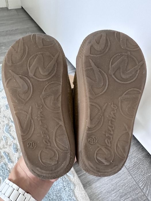 Papuci Naturino, marimea 20