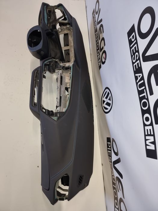 Bmw Z4 G29 plansa bord piele + cusatura albastra / cod-3013853200 OEM