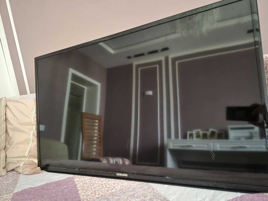 Телевизор Samsung