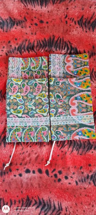 Калъф/дрешка за книжка