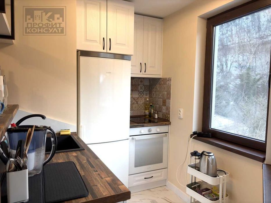 Дава се под наем Етаж от къща в Велико Търново, Варуша - 52 кв.м за 373.83 € - Снимка #2