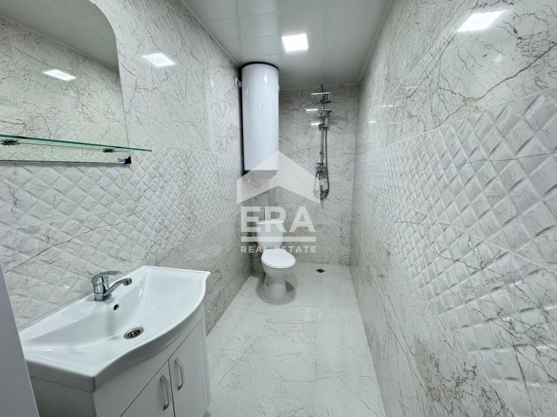 Двустаен апартамент с морска панорама за продажба с Акт 16, завършен д