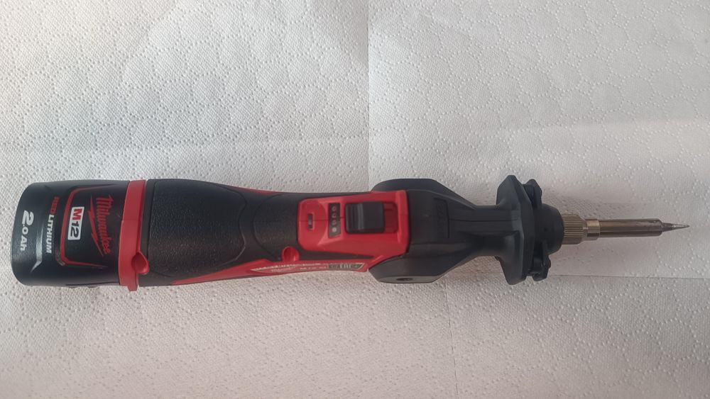 Pistol de lipit Milwaukee