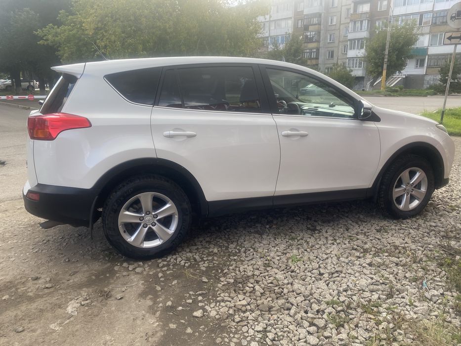 Продам автомобиль кроссовер