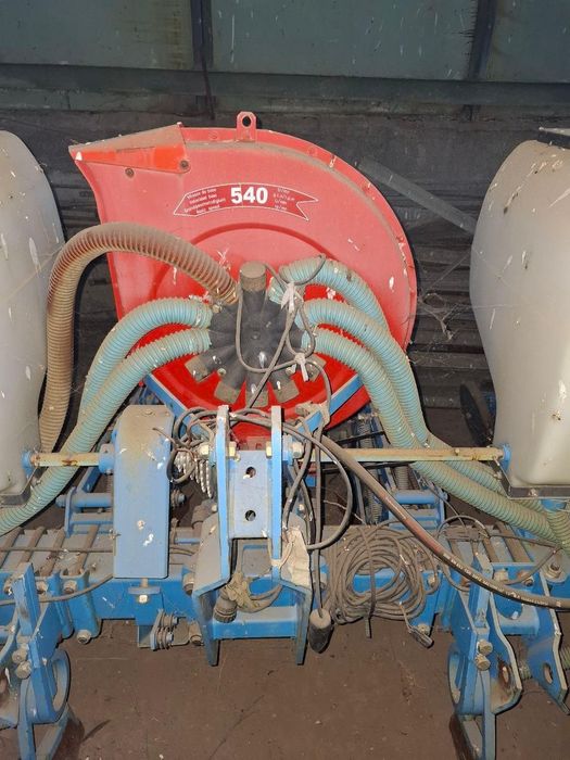 Сеялка пропашная