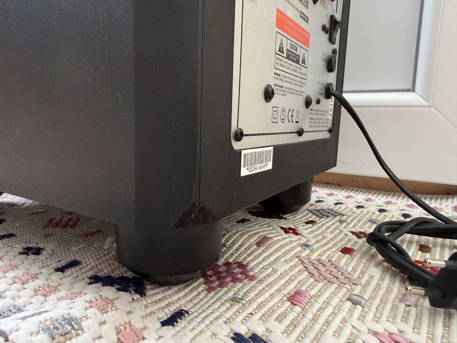 JBL SUB-200/230 8” Активен Subwoofer
